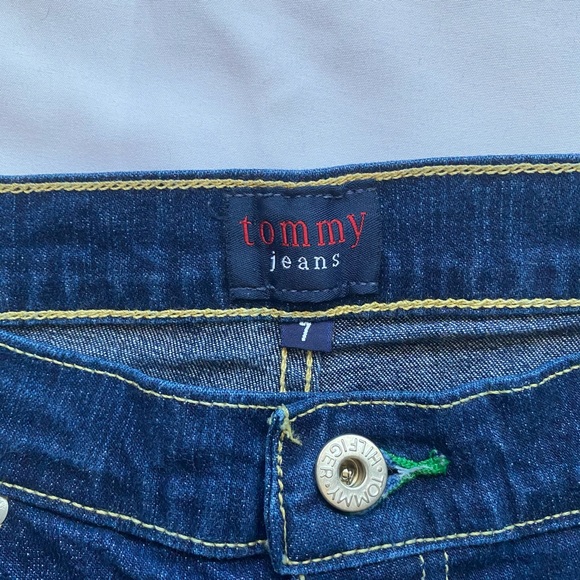 Tommy Hilfiger Flare Jeans - Picture 4 of 9